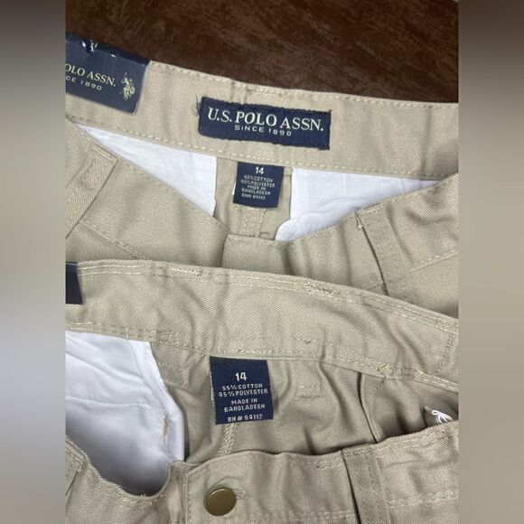 U.S Polo Assn. khaki flat front short bundle sz 14 - Picture 3 of 3
